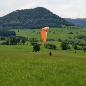 Lądowanie pod Czeszką., Lądowanie pod Bukowcem, Piotrek padł.
